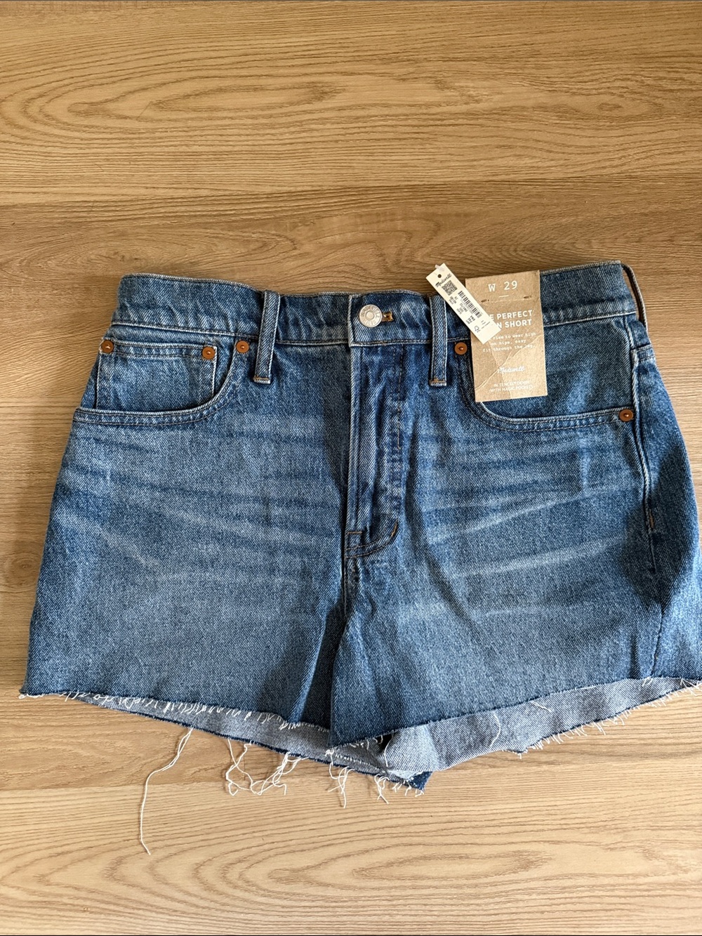 Madewell Raw-Hem High-Rise Denim Shorts in Blue